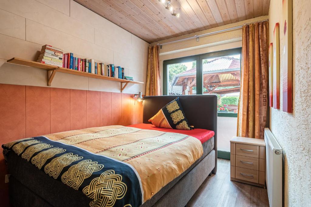 Land-Hotel Zum Schwan, Garni E-Ladestationen, Nähe Phantasialand Nähe Palmenparadies Euskirchen - Single Room