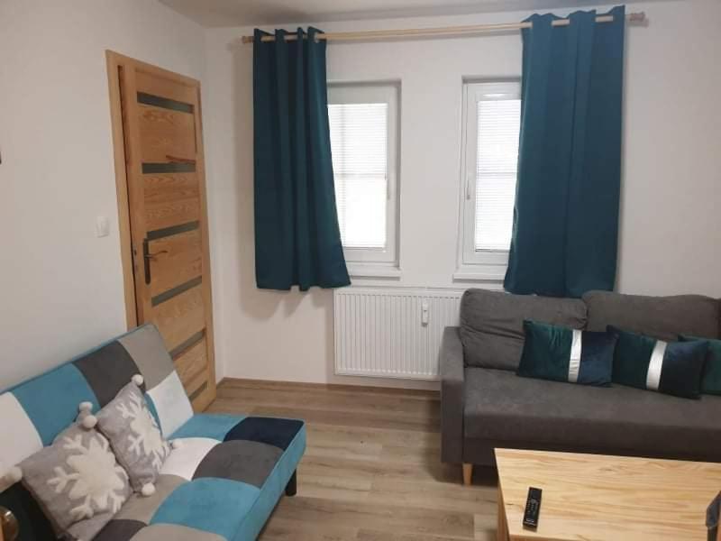 Apartmán Na zjazdovke, chata Borovica, Valča - One-Bedroom Apartment