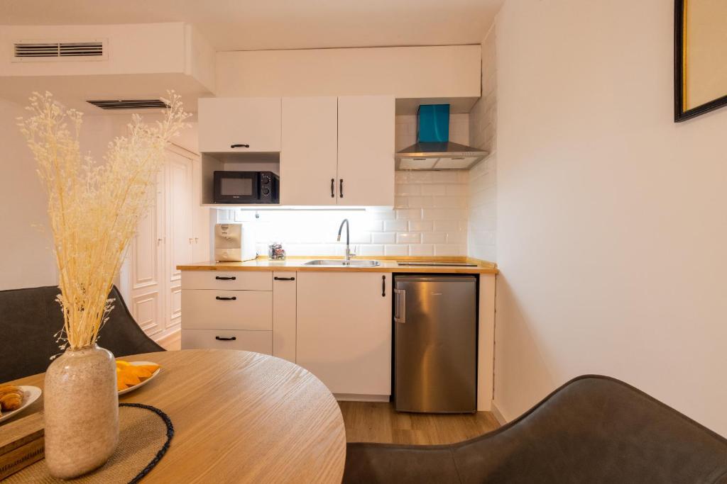 FLORIT FLATS - The Apolo Loft, Valencia – Bijgewerkte prijzen ...