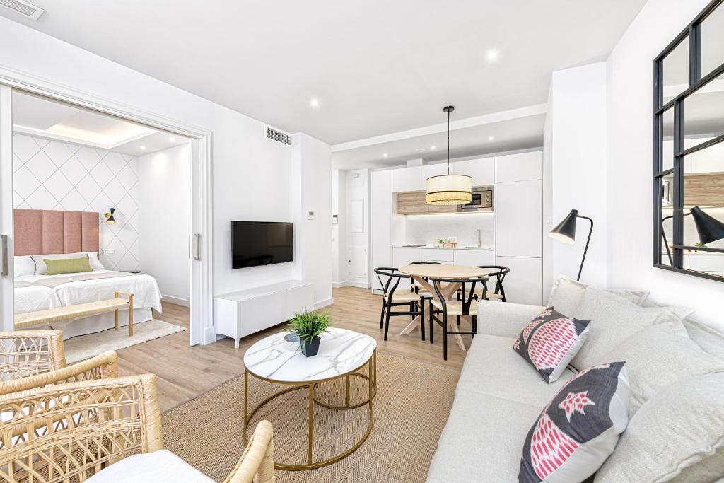 iloftmalaga Calle Madre de Dios - 1