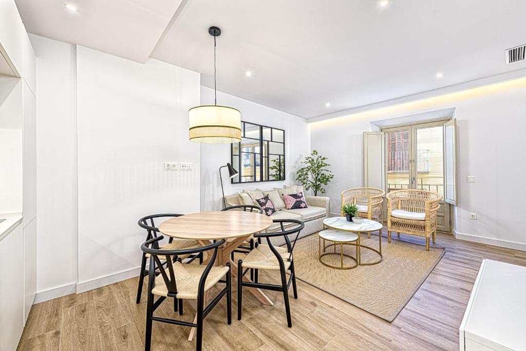 iloftmalaga Calle Madre de Dios - 11