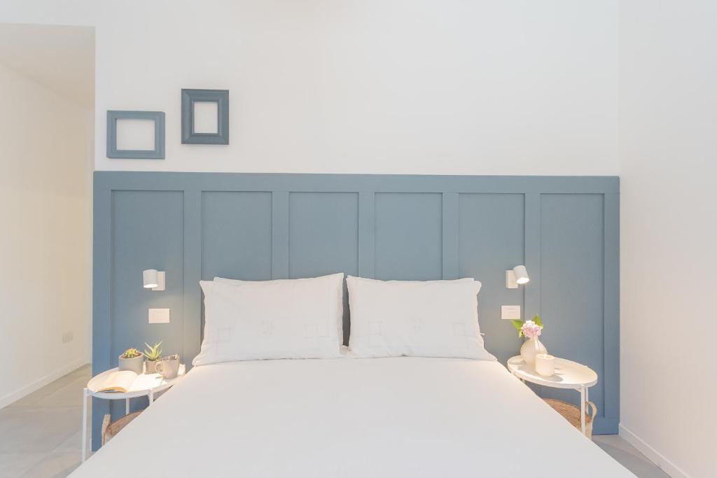Ginepro & Salvia Apartments in Como by Rent All Como - Two-Bedroom Apartment