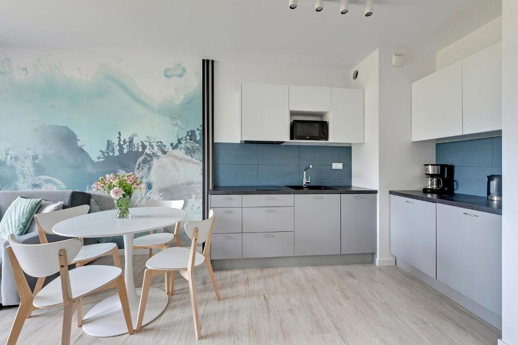 Blue Mandarin - Chlebova Apartments - One-Bedroom Apartment