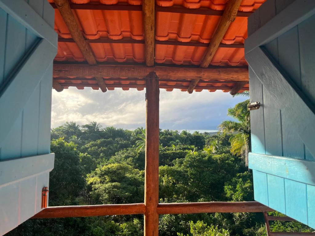 Balkón nebo terasa v ubytování Vivenda Boibepa - Deslumbrante casa na ilha de Boipeba, com vista panorâmica para mata, quartos com ar condicionado