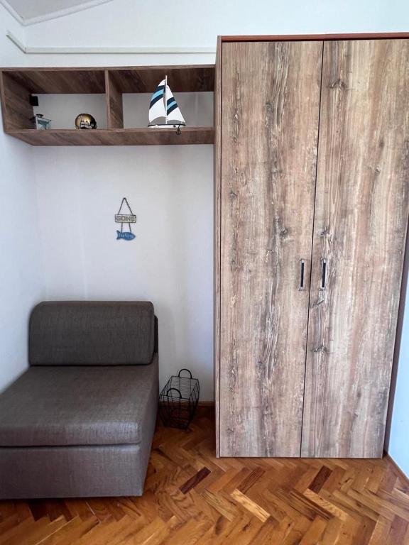 Zdjęcie z galerii obiektu Apartments Valentinovo w mieście Klenovica