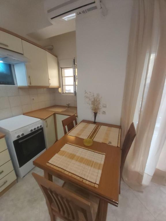 Kuchyňa alebo kuchynka v ubytovaní Kali View Apartment
