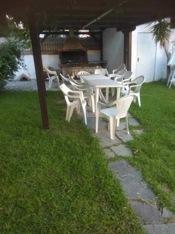 Vonkajšia záhrada v ubytovaní Kali View Apartment