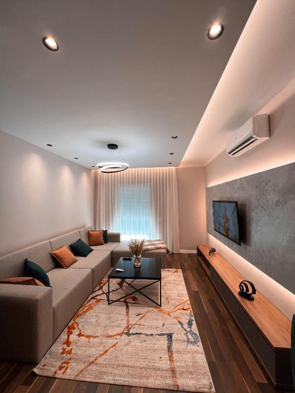ERG APARTMENTS