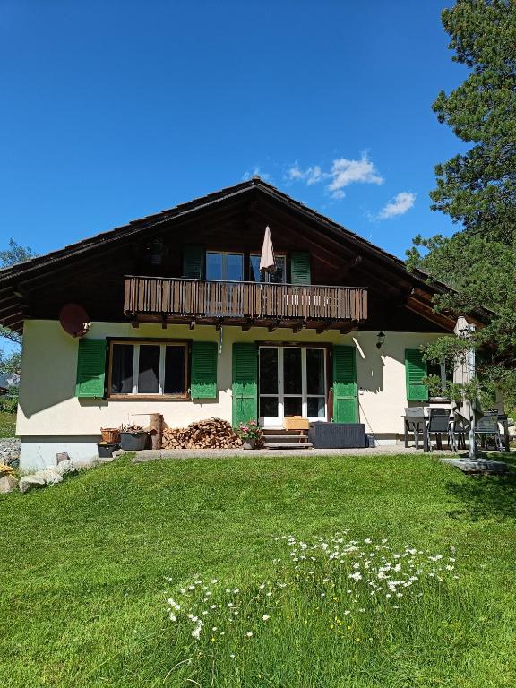 Aed väljaspool majutusasutust Chalet Filfalle