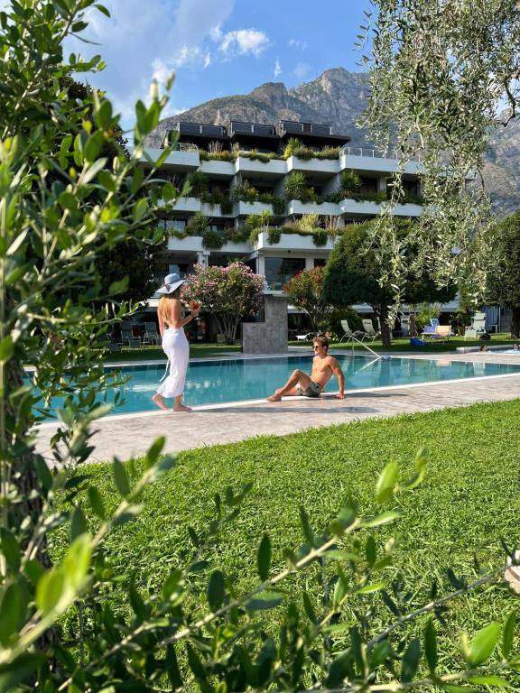 The swimming pool at or close to Hotel La Fiorita