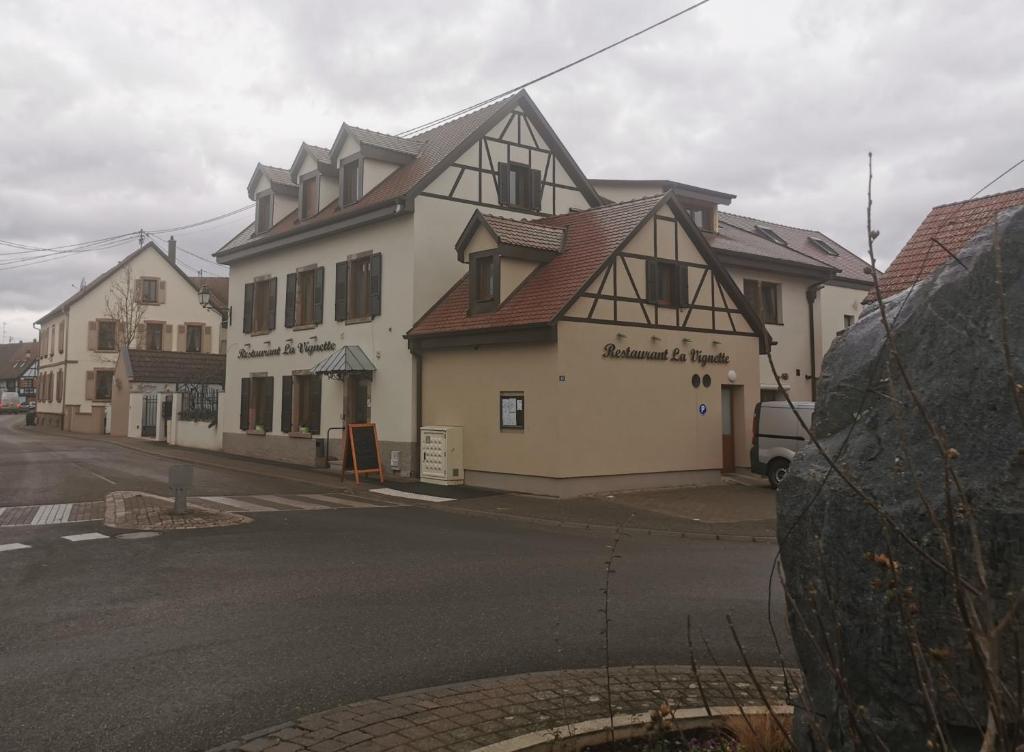 Budova, kde se prázdninový dům nachází