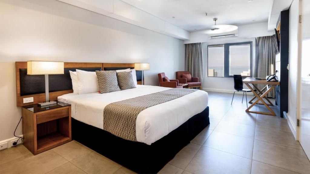 Ένα ή περισσότερα κρεβάτια σε δωμάτιο στο Oaks Darwin Elan Hotel