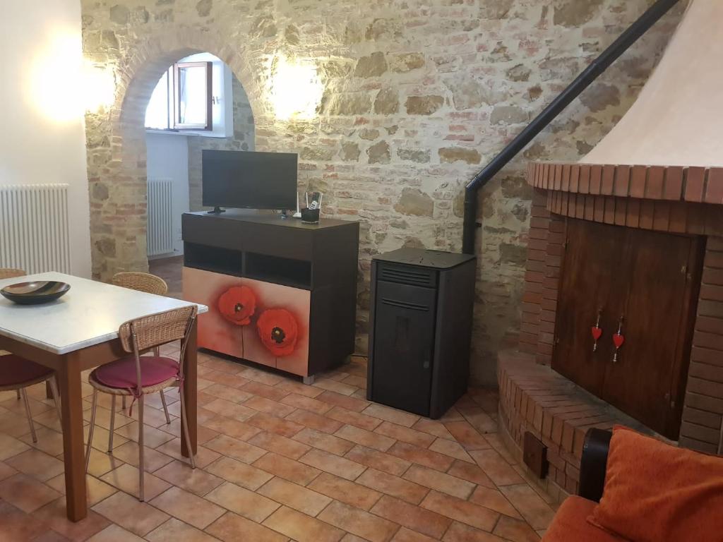 Casale in collina vista Assisi,Brufa di Torgiano - Apartment - Ground Floor