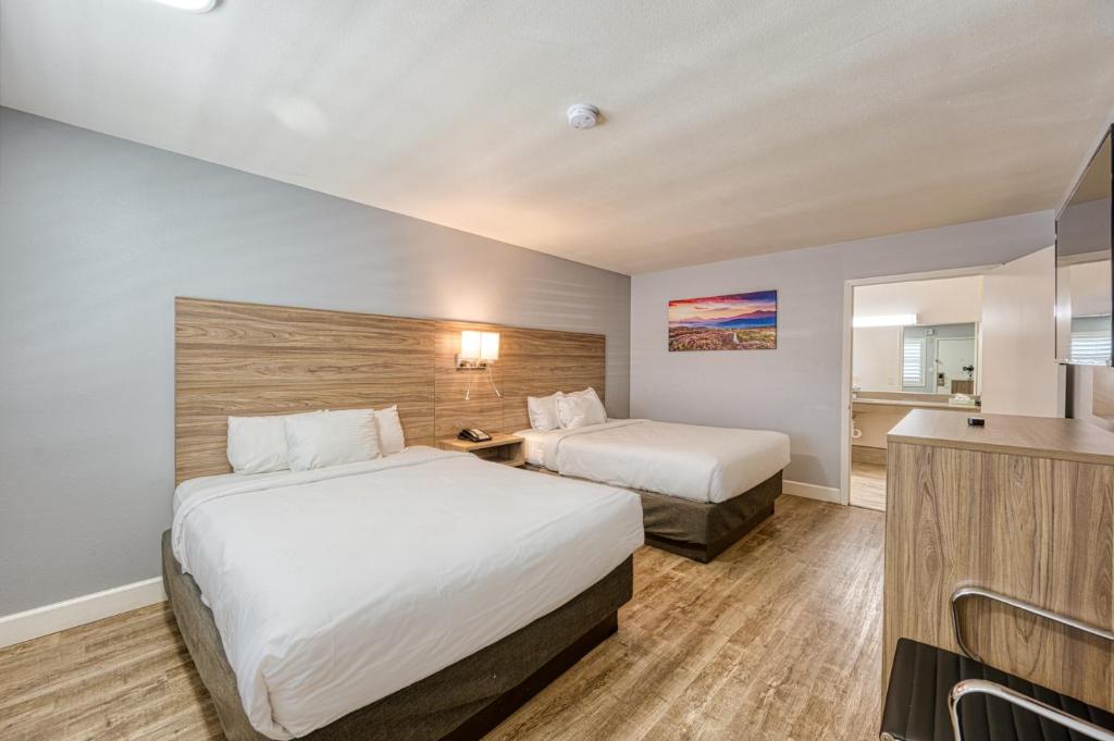 Vagabond Inn San Luis Obispo photo