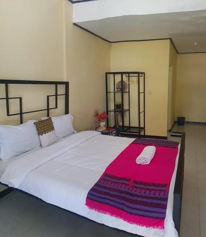 Rezka Roomz Syari'ah - Bungalow With Fan