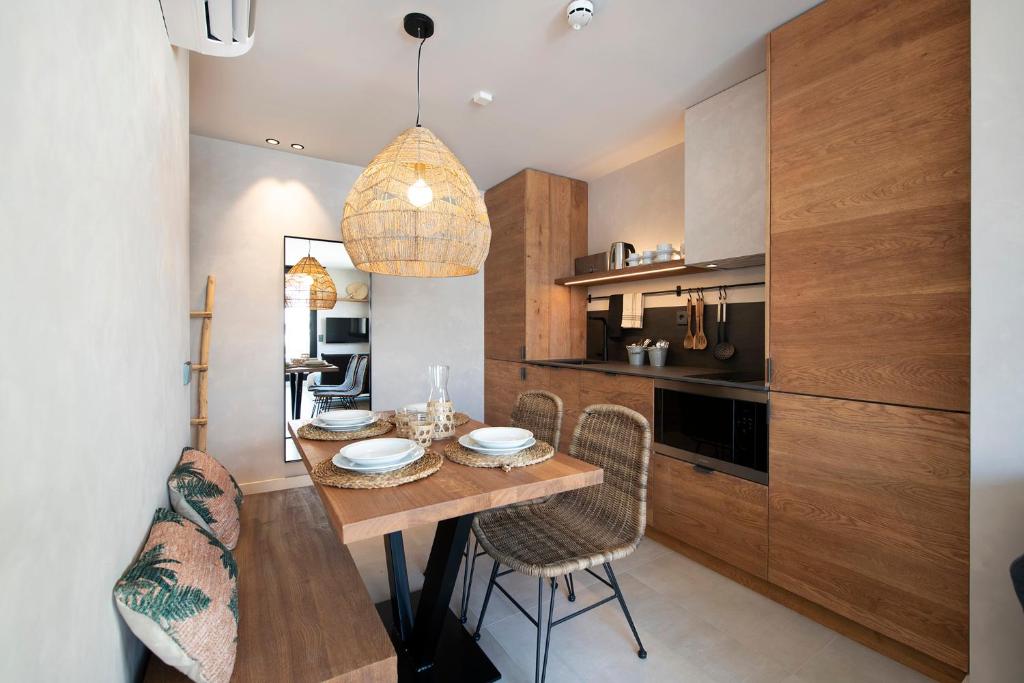 Apartamentos Balisse - Studio With Terrace