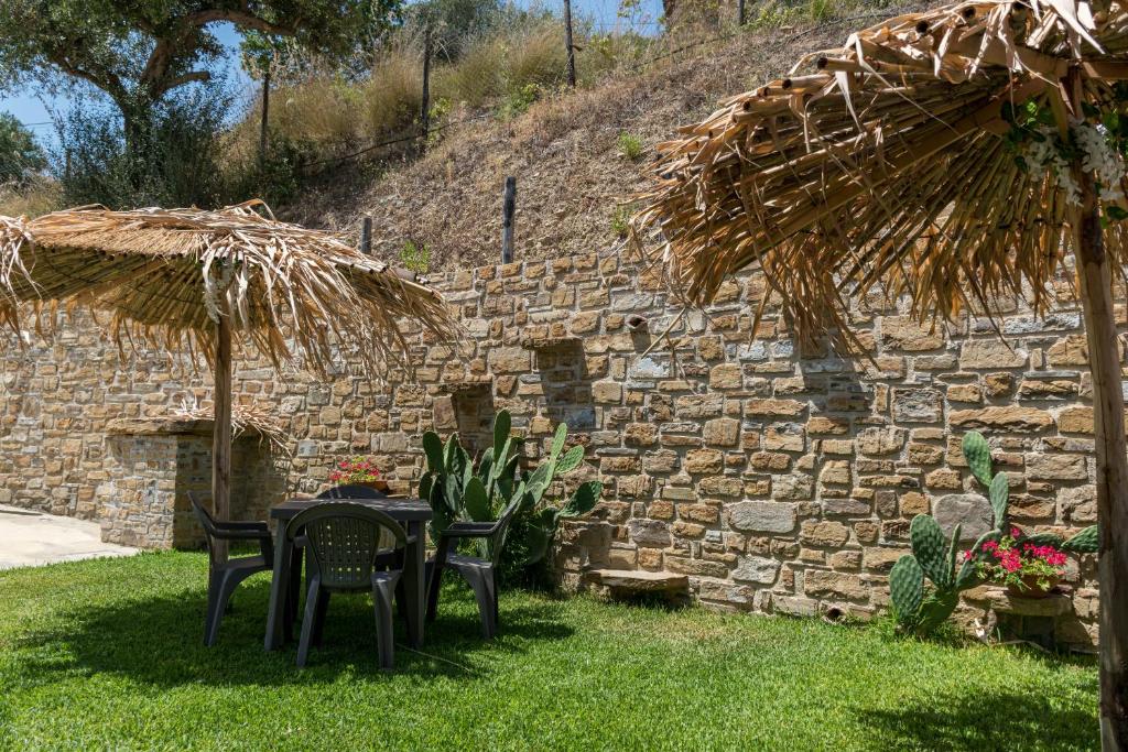 Ogród w obiekcie Country House L'antica pietra