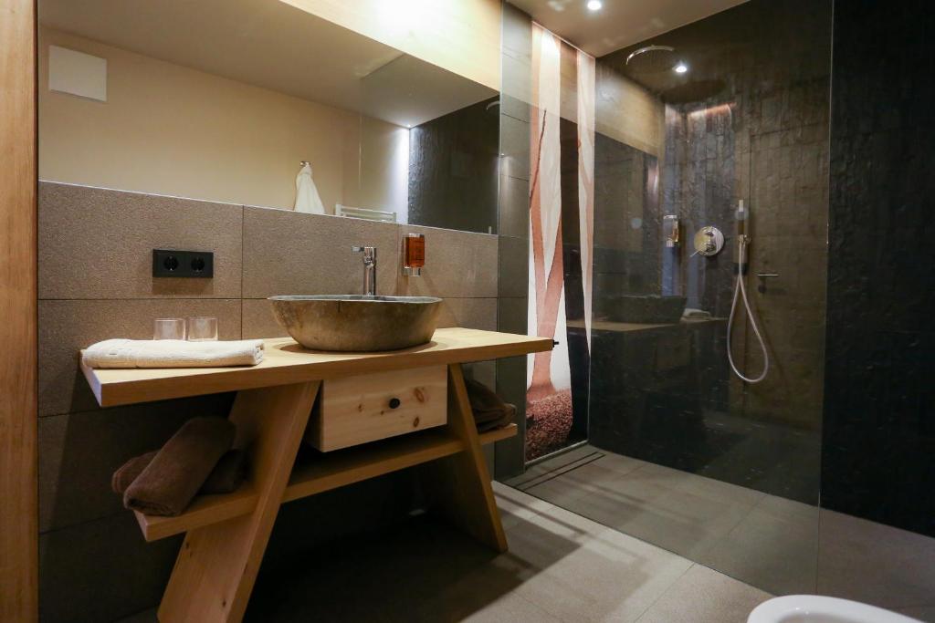Koupelna v ubytování Hotel Gasthof Höllriegl