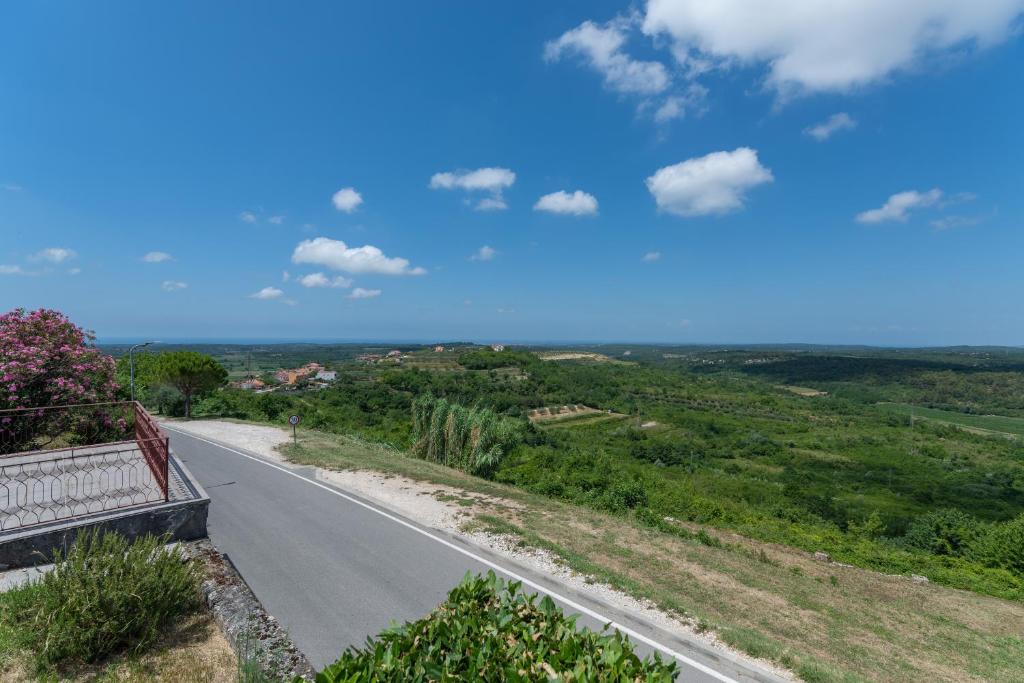 Príroda v okolí vily