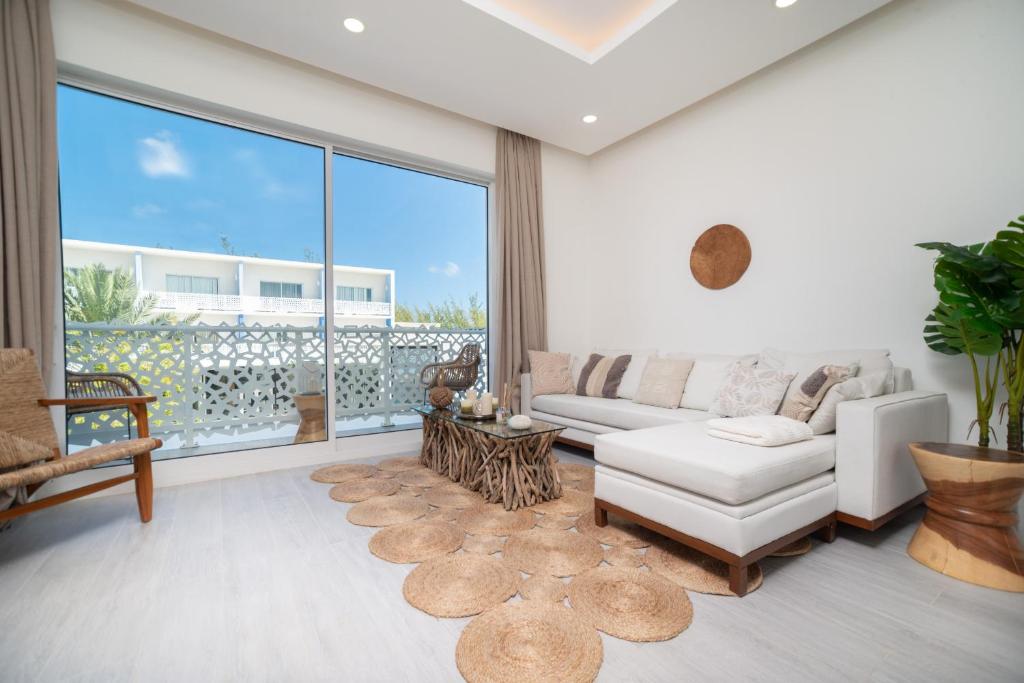 Luxury 1 bed apartment near Seven Mile Beach at The Grove - Villa Zen - Apartamento Con Vista Al Jardín