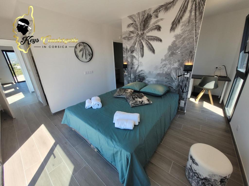 Fotografia z galérie ubytovania Casa Balancinu Vue panoramique sur montagne et Mer Piscine Privée v destinácii Sainte-Lucie de Porto-Vecchio