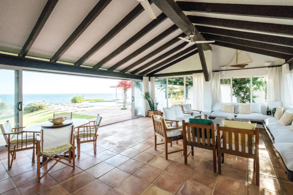 Villa con piscina privada, acceso al mar y A/C, Cap den Font ...