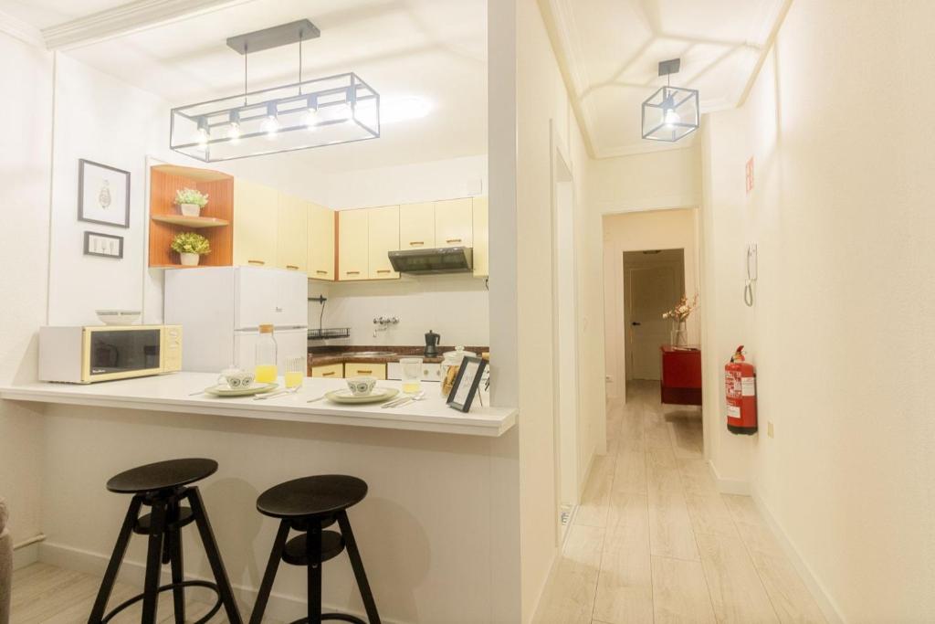 Kuchyň nebo kuchyňský kout v ubytování Apartamento PLAYA12