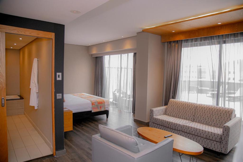Ubumwe Grande Hotel - Suíte Júnior