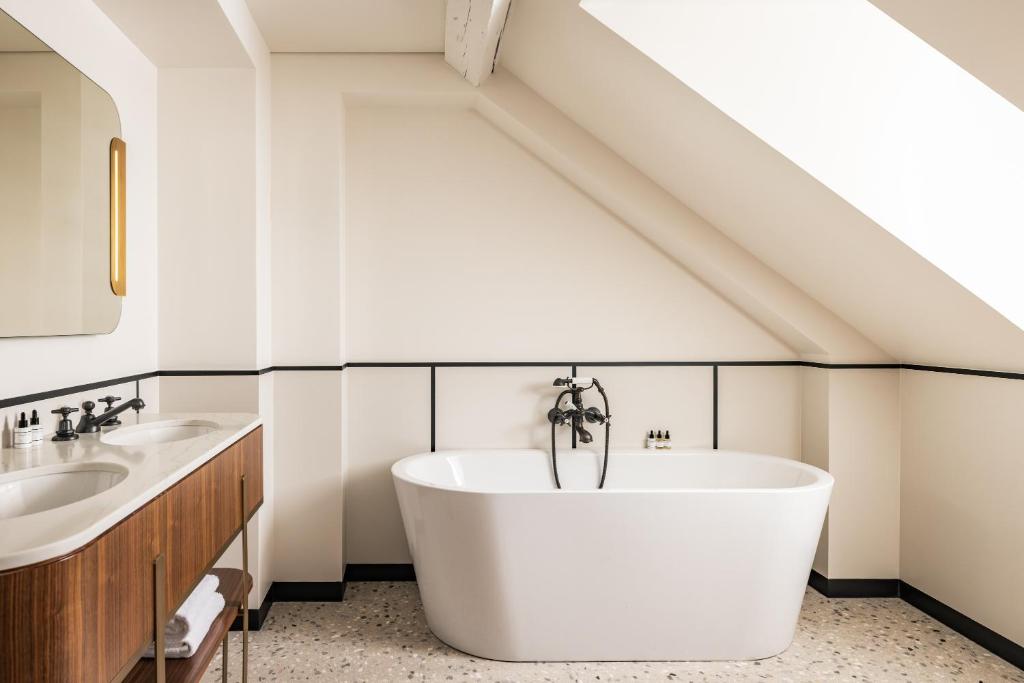 Pavillon Faubourg Saint-Germain & Spa - Resim 41