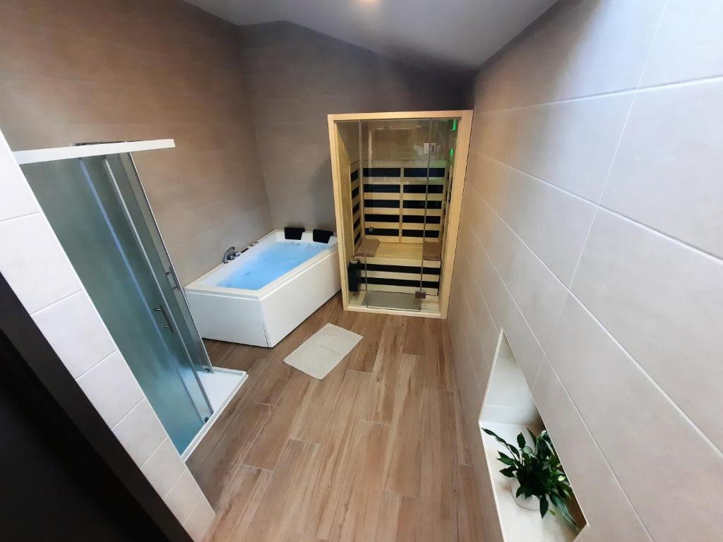 Bagno di Apartments Hlapi with SPA
