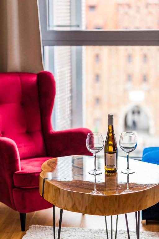 Uroczy Apartament No1 w ,, SERCU Starego Miasta Wyspa Spichrzów,, - 9