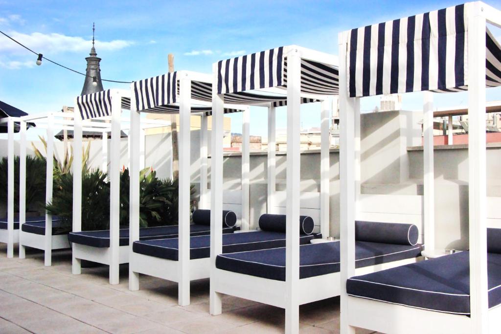 Hotel Midmost by Majestic Hotel Group - Resim 16