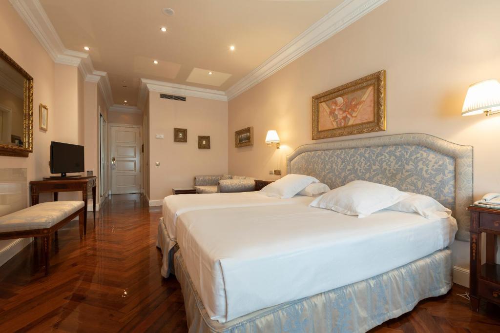 Hotel Alameda Palace - 12