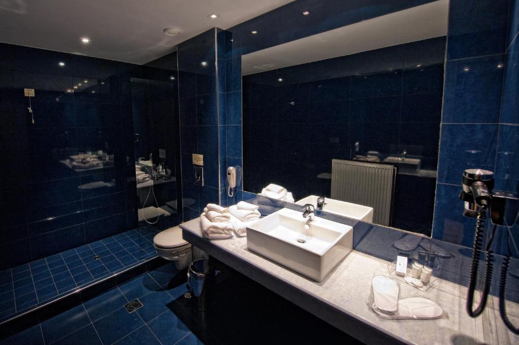 Mir Boutique Hotel - 11