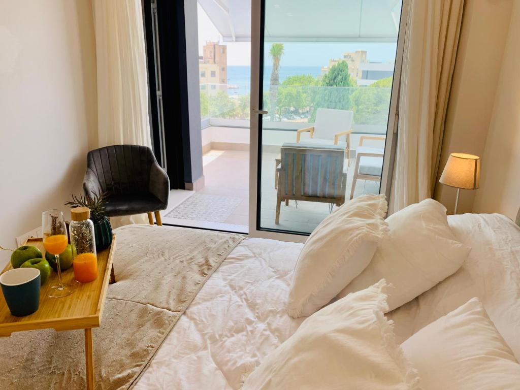 Charming apartment Santi in Marbella center with sea view, Marbella