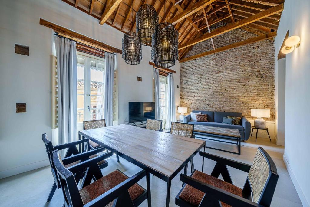 Televízia a/alebo spoločenská miestnosť v ubytovaní Homely Málaga Mariblanca 17, Vegafuente Apartments