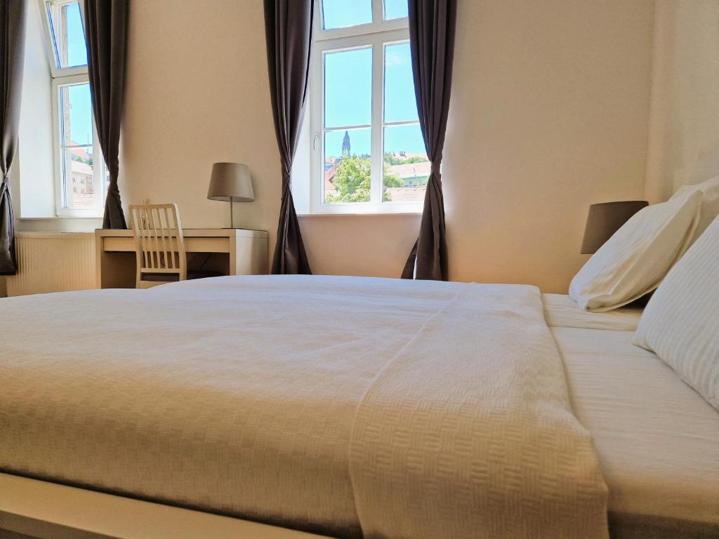 Fotografie z fotogalerie ubytování Halász 2-bedroom apartment near Castle, free public parking nearby v Budapešti