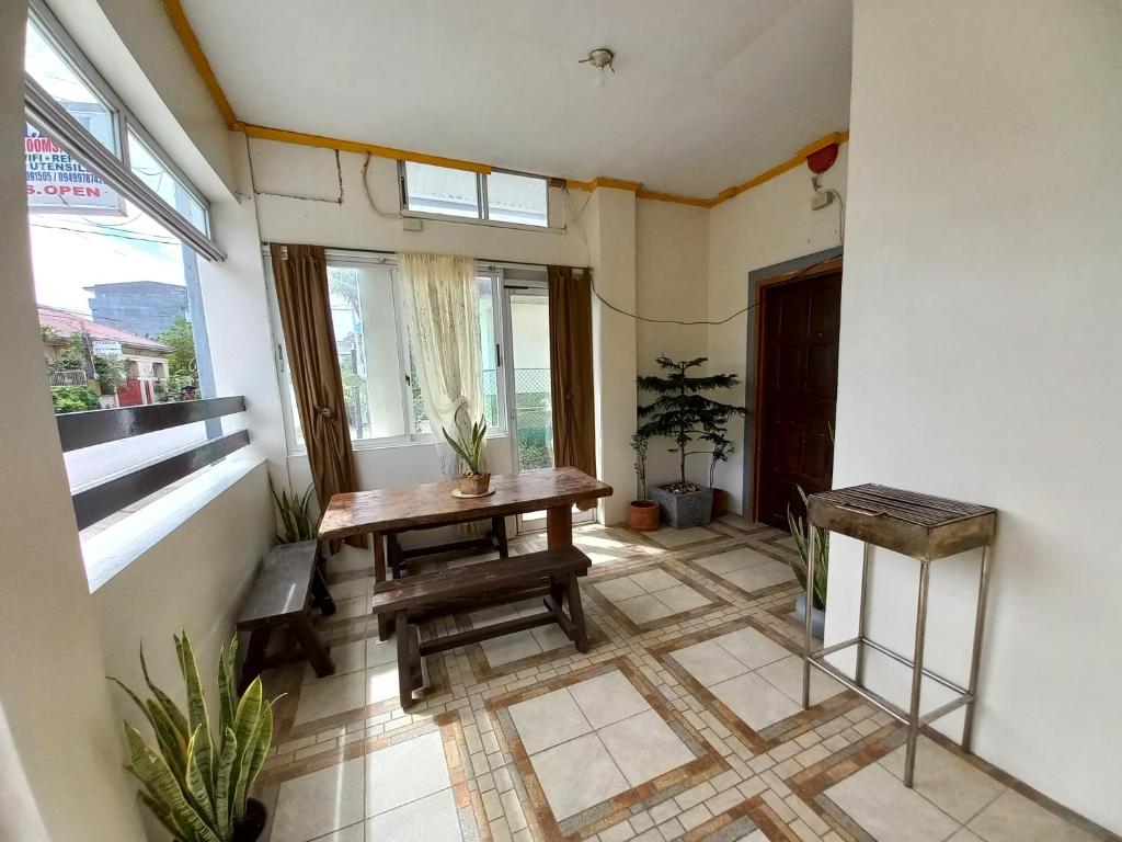 Gallery image of Kylah Transient House in Alaminos