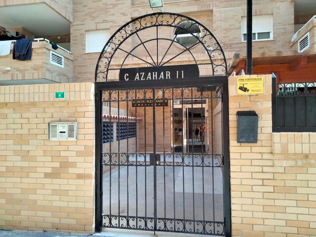 The facade or entrance of Confort y Relax