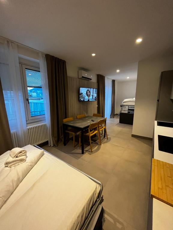 Łóżko lub łóżka w pokoju w obiekcie Bilo - Apartments for rent