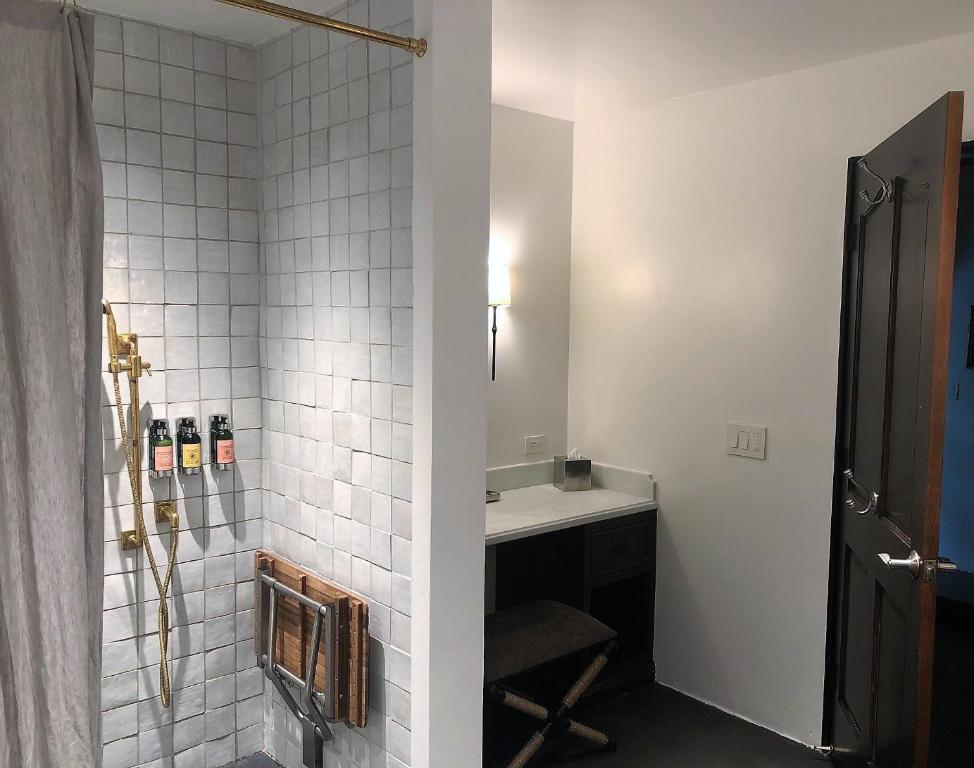 Kenwood Inn & Spa - Courtyard King Room (ADA Accessible)