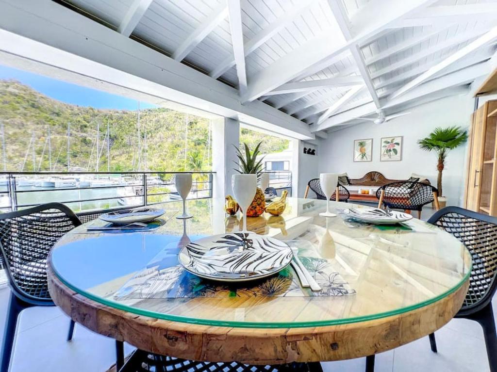 Marina Paradis, sublime duplex 5 minutes from the beach, Anse Marcel (updated prices 2024)
