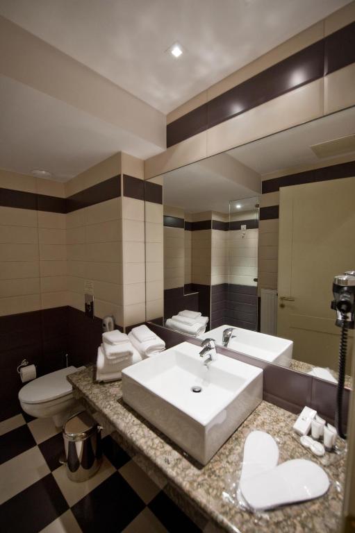 Mir Boutique Hotel - 2