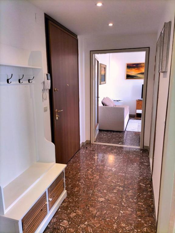 A bathroom at DARIO.HOME Amabile dimora in centro a Treviso