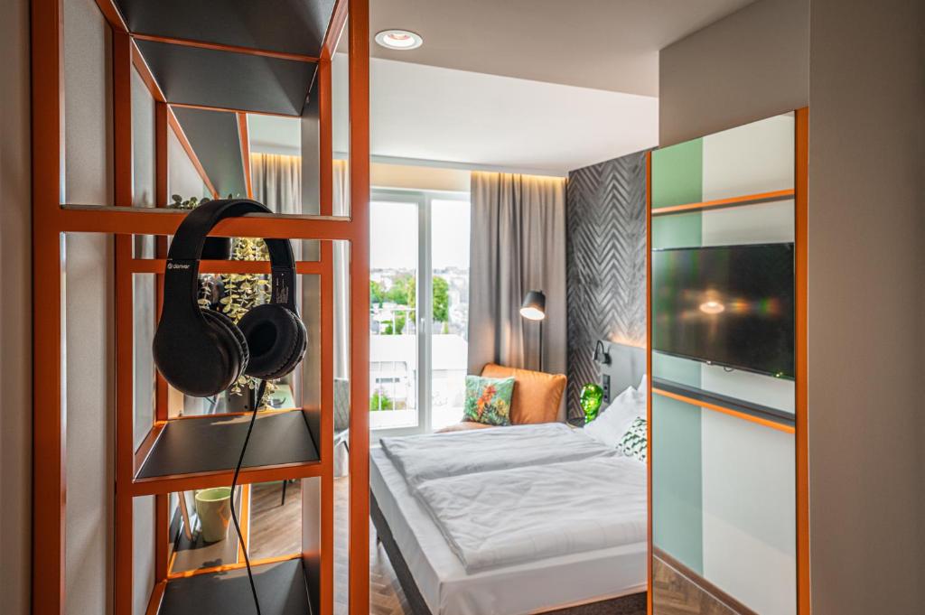 LOGINN Hotel Berlin Airport - Business Twin Room