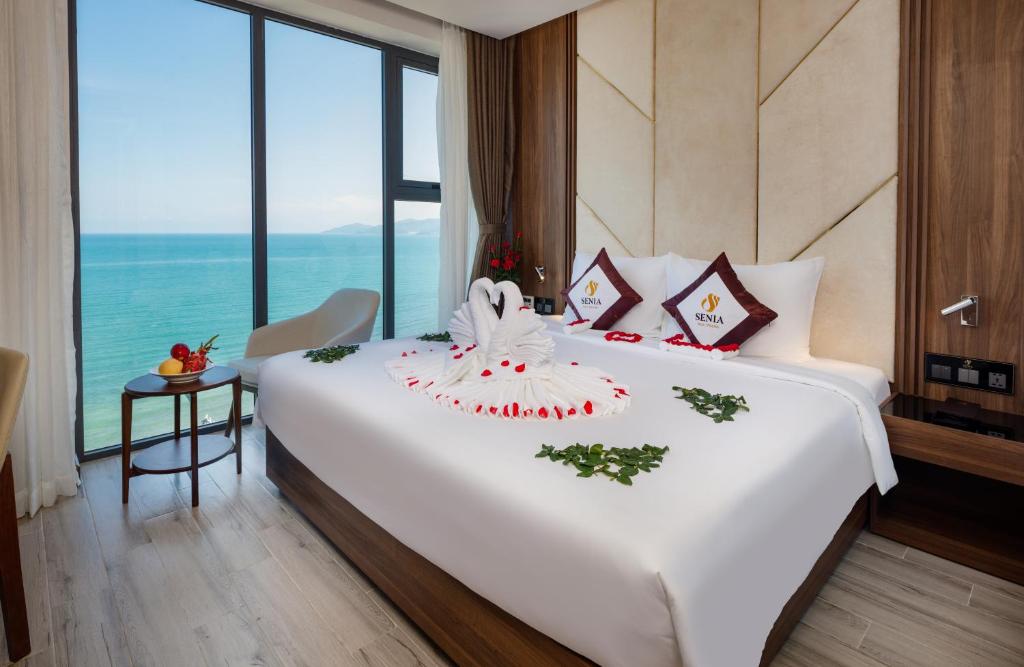 Phòng Deluxe Nhìn Ra Biển - Tầng Cao