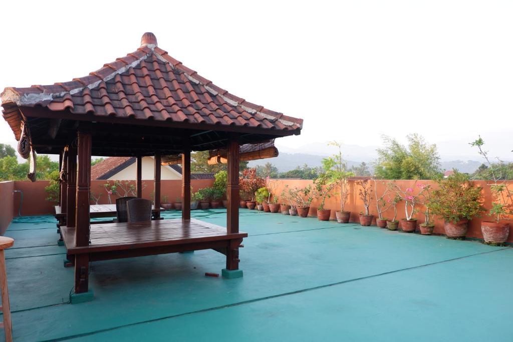 Fotografie z fotogalerie ubytování Reddoorz at Bale Eja Syariah Senggigi v destinaci Montongbuwoh