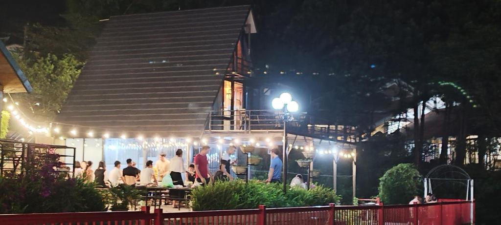 Ban Mai Xanh homestay Tam Đảo - Sala De Família Com Varanda