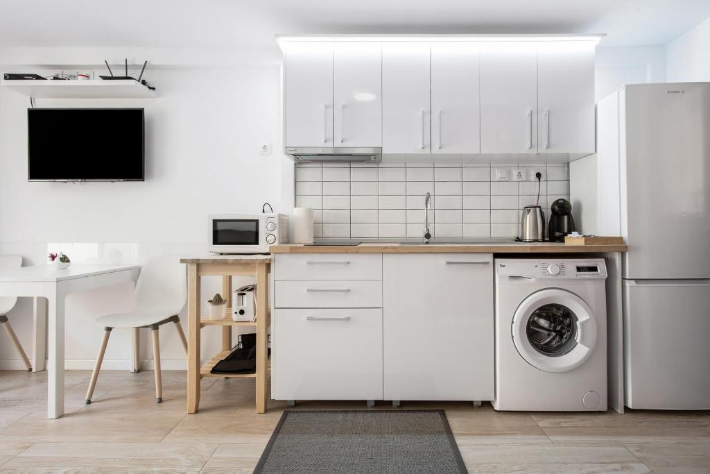 Kuchyň nebo kuchyňský kout v ubytování Gmar House relax y naturaleza