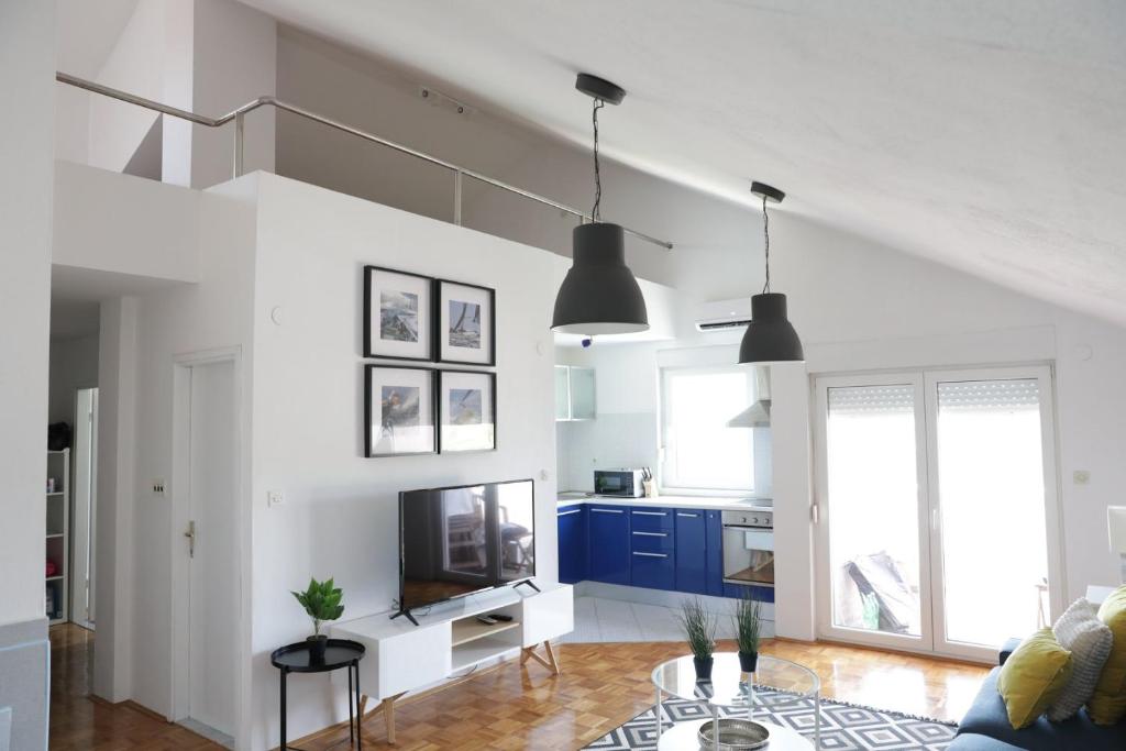 Fotografie z fotogalerie ubytování GALLERY APARTMENT BIOGRAD v destinaci Biograd na Moru
